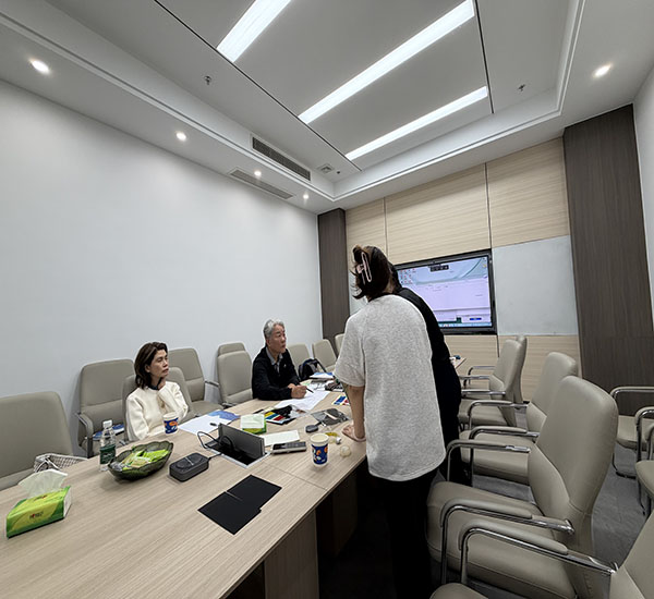 Visitas a clientes clave de Corea del Sur para un intercambio profundo, una mayor colaboración técnica y la expansión del mercado.
